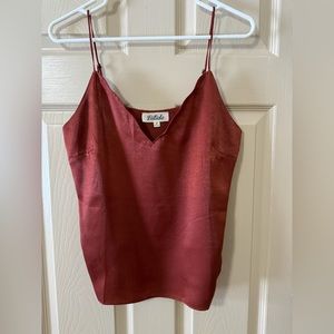 Tank - rust color/red